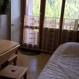 Appartement Studio 4 Pers 18m2 Au Pied Des Pistes De Ski A Valfrejus, Modane